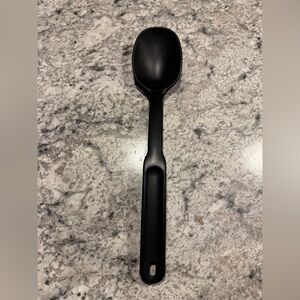 Pampered Chef Black Nylon Cooking Spoon 12-inch Heat Resistant